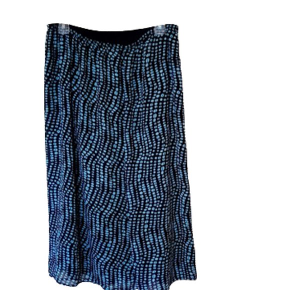 Printed Blue and Black Skirt 1X - Picture 3 of 4